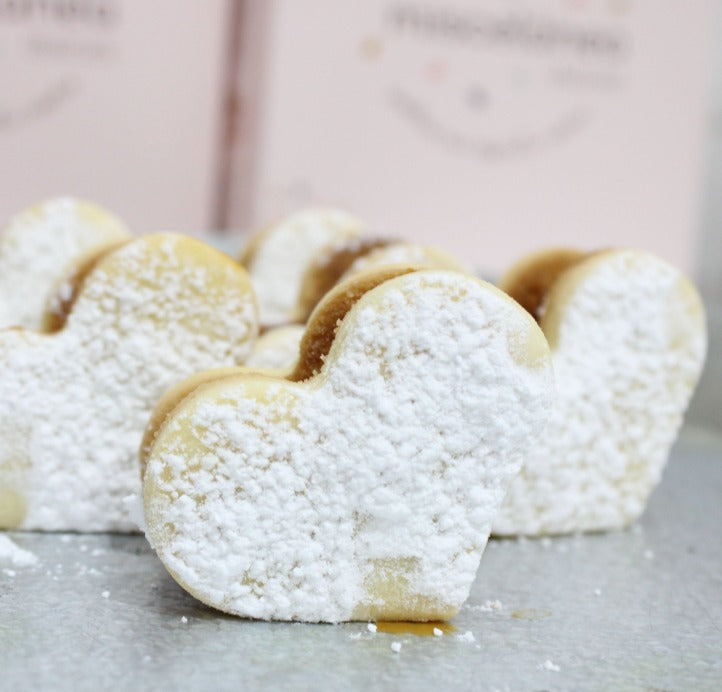CAJA 6 ALFAJORES CORAZÓN