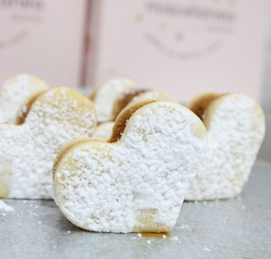 CAJA 6 ALFAJORES CORAZÓN